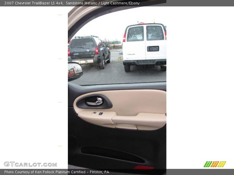 Sandstone Metallic / Light Cashmere/Ebony 2007 Chevrolet TrailBlazer LS 4x4