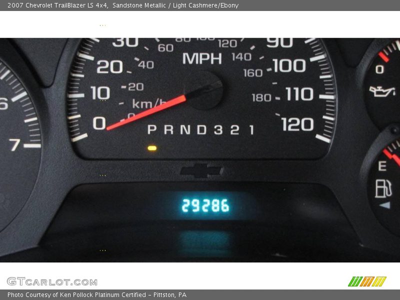 Sandstone Metallic / Light Cashmere/Ebony 2007 Chevrolet TrailBlazer LS 4x4