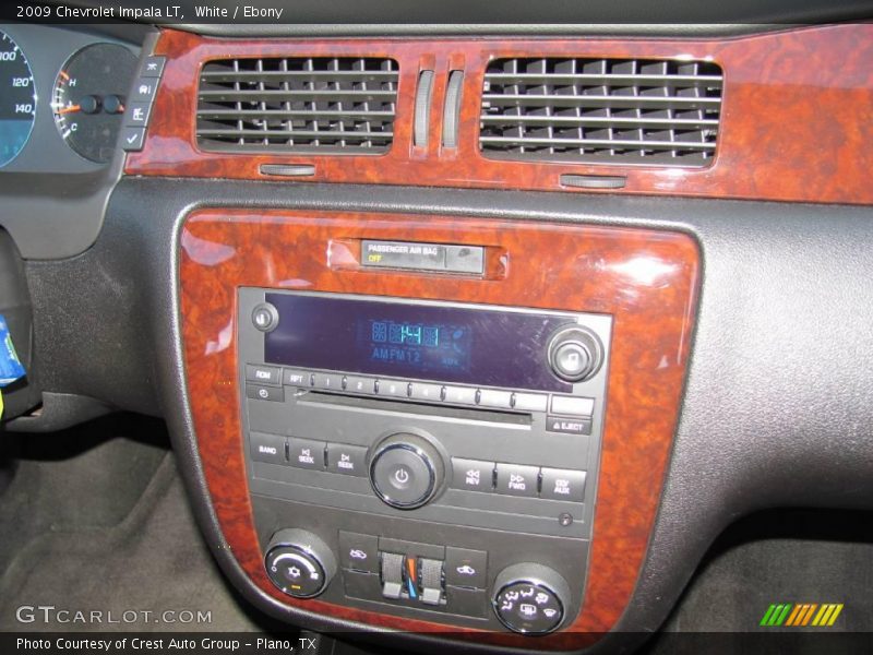 White / Ebony 2009 Chevrolet Impala LT