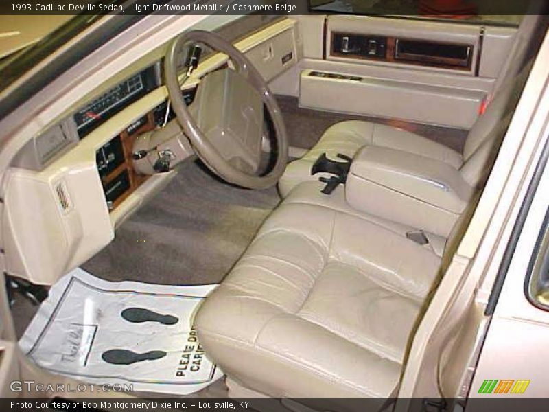 Light Driftwood Metallic / Cashmere Beige 1993 Cadillac DeVille Sedan
