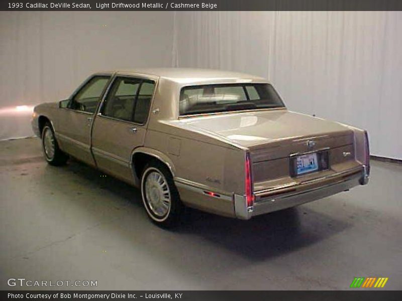 Light Driftwood Metallic / Cashmere Beige 1993 Cadillac DeVille Sedan