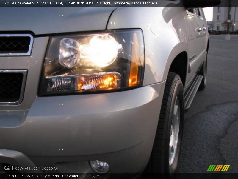 Silver Birch Metallic / Light Cashmere/Dark Cashmere 2009 Chevrolet Suburban LT 4x4