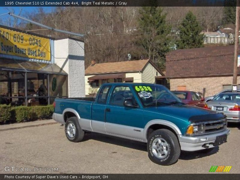 Bright Teal Metallic / Gray 1995 Chevrolet S10 LS Extended Cab 4x4