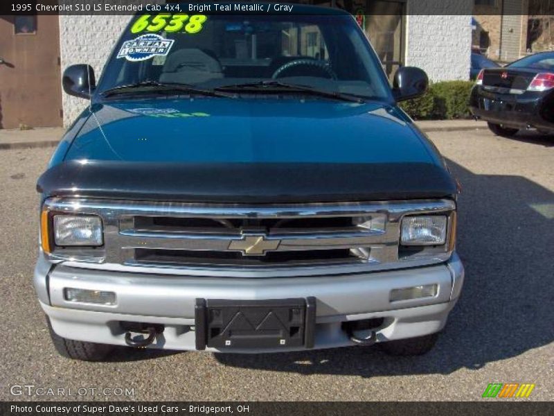 Bright Teal Metallic / Gray 1995 Chevrolet S10 LS Extended Cab 4x4