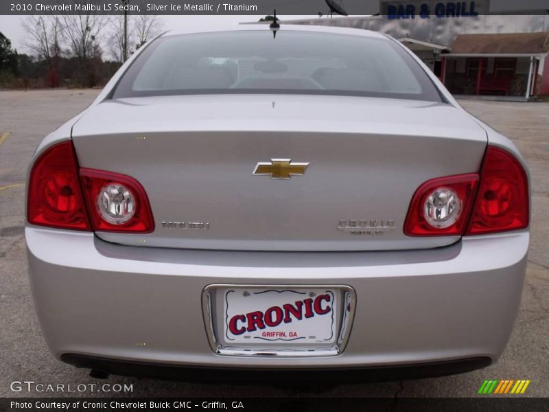 Silver Ice Metallic / Titanium 2010 Chevrolet Malibu LS Sedan