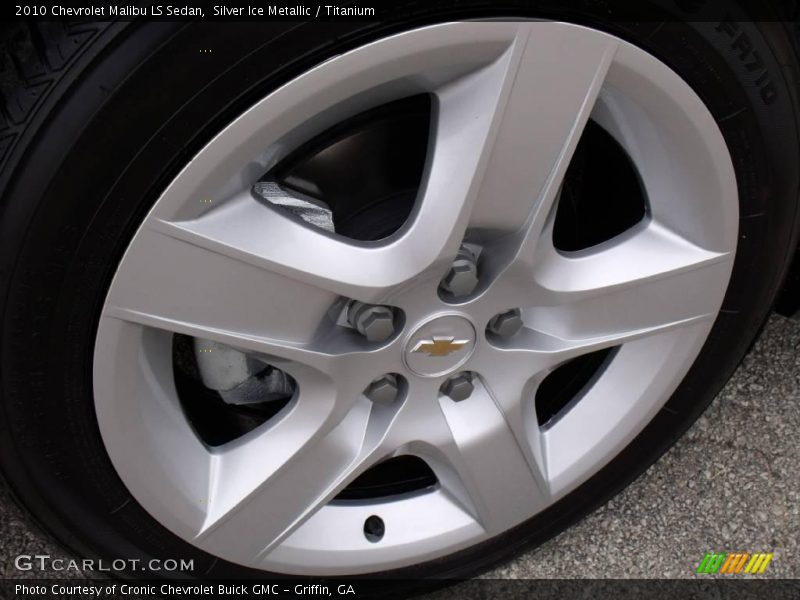 Silver Ice Metallic / Titanium 2010 Chevrolet Malibu LS Sedan