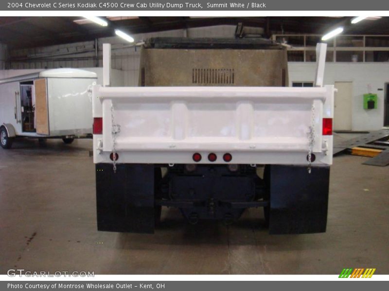 Summit White / Black 2004 Chevrolet C Series Kodiak C4500 Crew Cab Utility Dump Truck