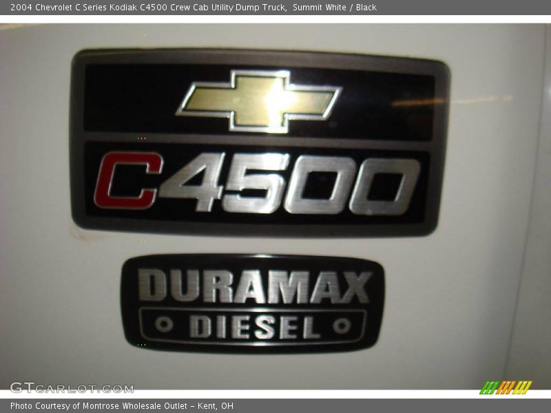 Summit White / Black 2004 Chevrolet C Series Kodiak C4500 Crew Cab Utility Dump Truck