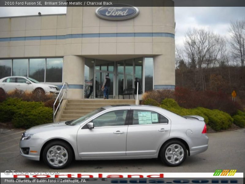 Brilliant Silver Metallic / Charcoal Black 2010 Ford Fusion SE