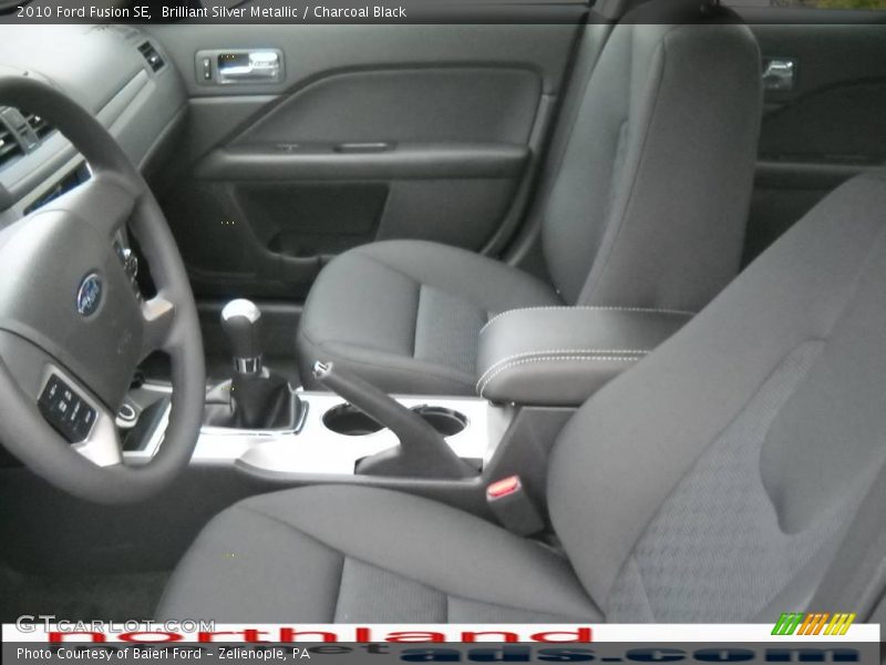Brilliant Silver Metallic / Charcoal Black 2010 Ford Fusion SE