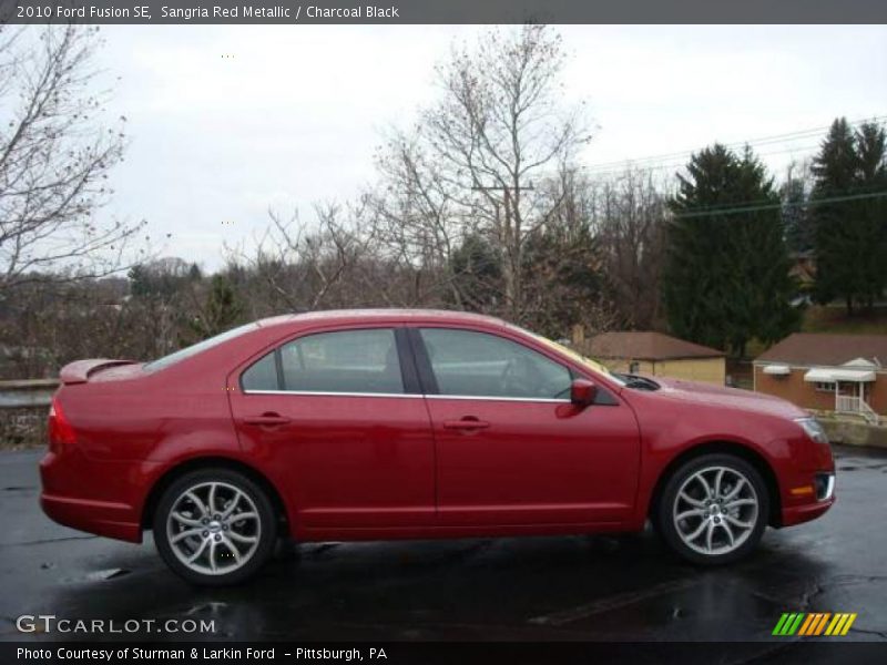 Sangria Red Metallic / Charcoal Black 2010 Ford Fusion SE