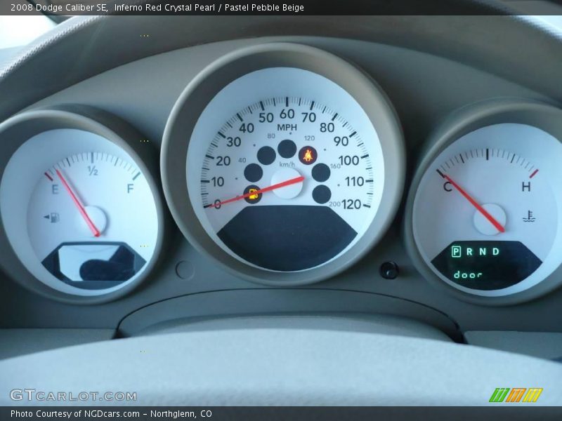Inferno Red Crystal Pearl / Pastel Pebble Beige 2008 Dodge Caliber SE