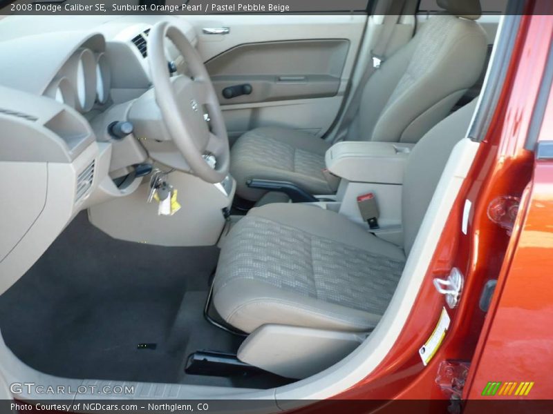 Sunburst Orange Pearl / Pastel Pebble Beige 2008 Dodge Caliber SE