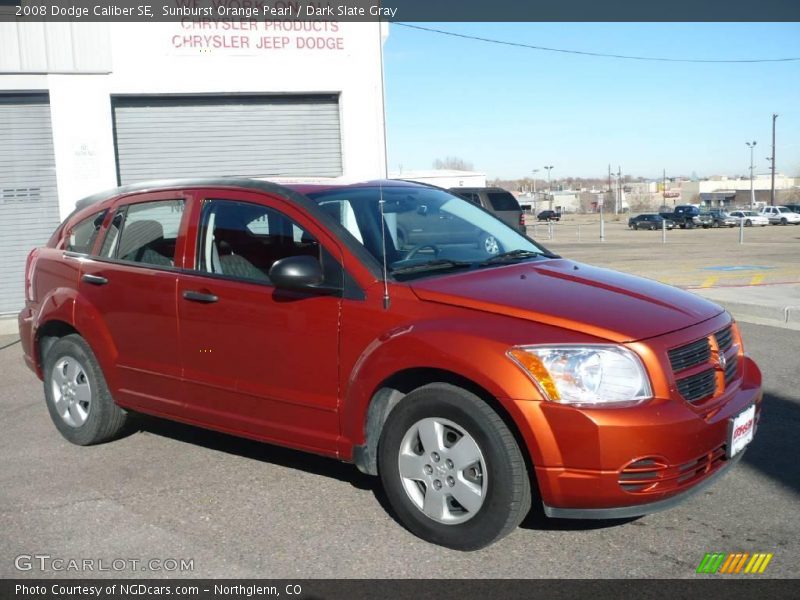Sunburst Orange Pearl / Dark Slate Gray 2008 Dodge Caliber SE