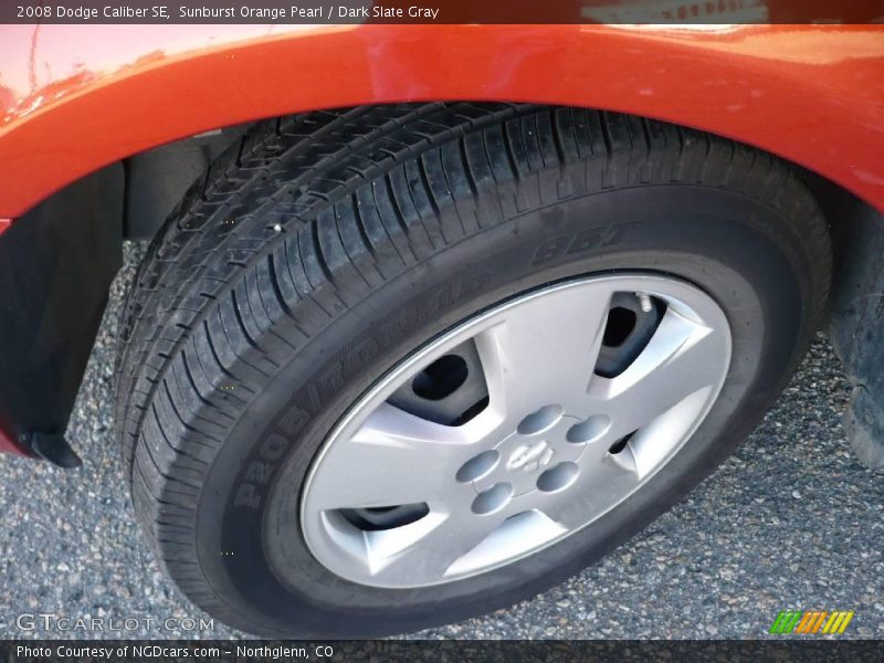 Sunburst Orange Pearl / Dark Slate Gray 2008 Dodge Caliber SE