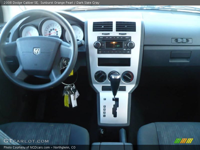 Sunburst Orange Pearl / Dark Slate Gray 2008 Dodge Caliber SE