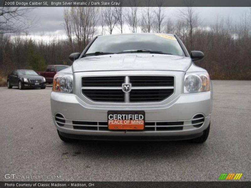 Bright Silver Metallic / Dark Slate Gray 2008 Dodge Caliber SE