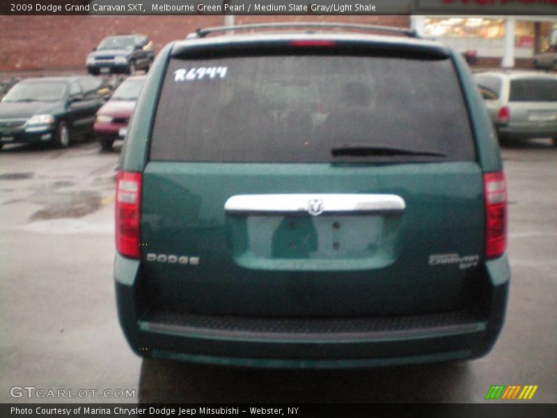 Melbourne Green Pearl / Medium Slate Gray/Light Shale 2009 Dodge Grand Caravan SXT