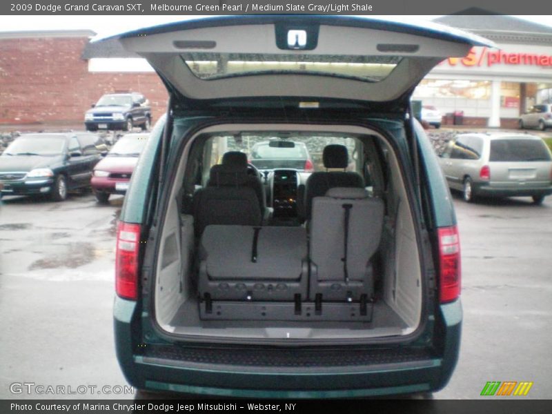 Melbourne Green Pearl / Medium Slate Gray/Light Shale 2009 Dodge Grand Caravan SXT