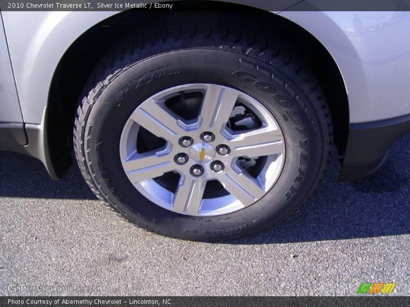 Silver Ice Metallic / Ebony 2010 Chevrolet Traverse LT