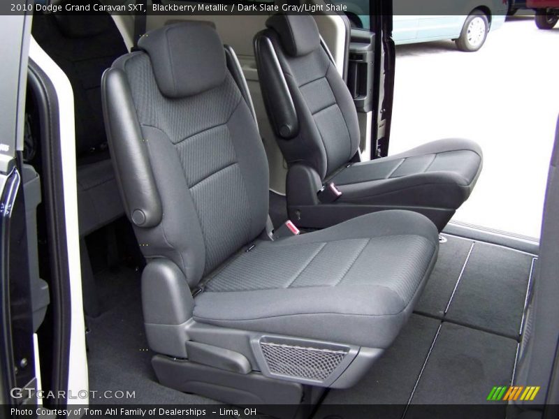 Blackberry Metallic / Dark Slate Gray/Light Shale 2010 Dodge Grand Caravan SXT