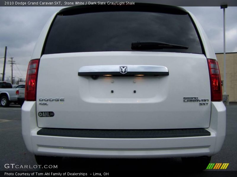 Stone White / Dark Slate Gray/Light Shale 2010 Dodge Grand Caravan SXT