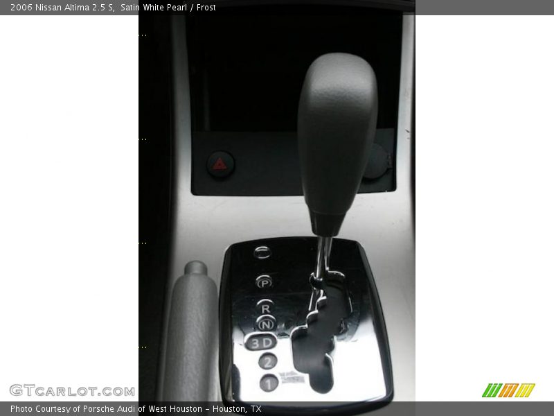 Satin White Pearl / Frost 2006 Nissan Altima 2.5 S