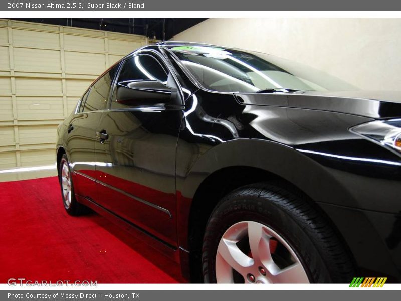 Super Black / Blond 2007 Nissan Altima 2.5 S