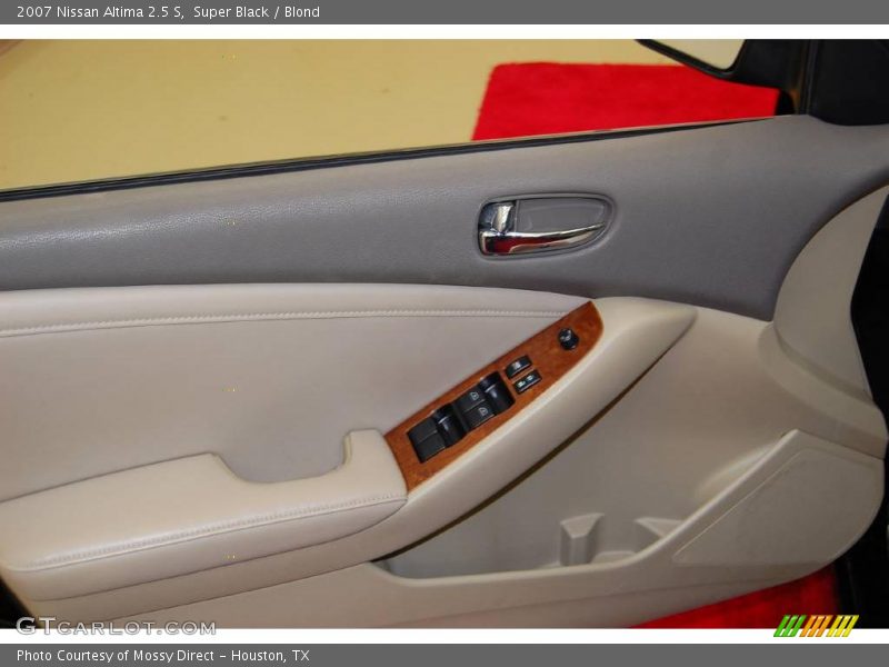 Super Black / Blond 2007 Nissan Altima 2.5 S