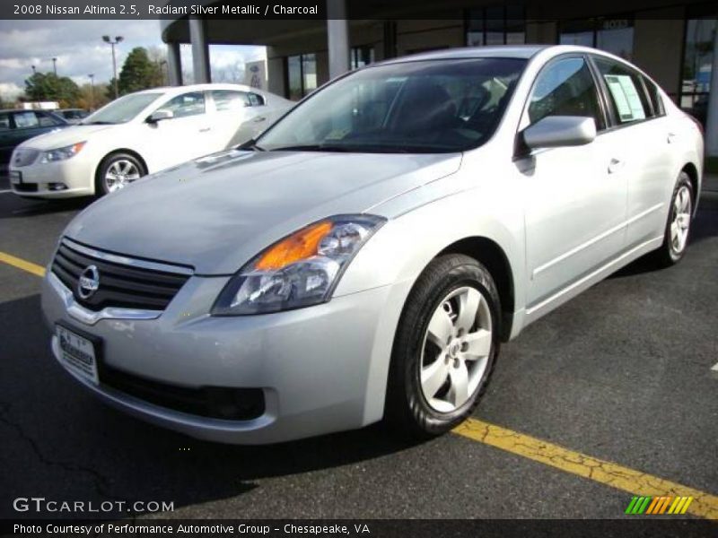Radiant Silver Metallic / Charcoal 2008 Nissan Altima 2.5