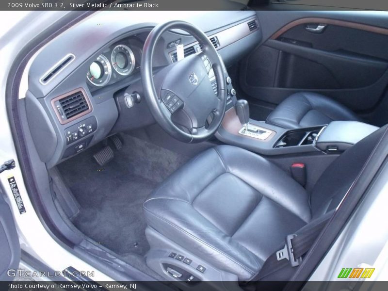 Silver Metallic / Anthracite Black 2009 Volvo S80 3.2