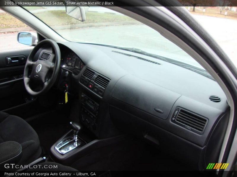 Silver Arrow Metallic / Black 2001 Volkswagen Jetta GLS Sedan