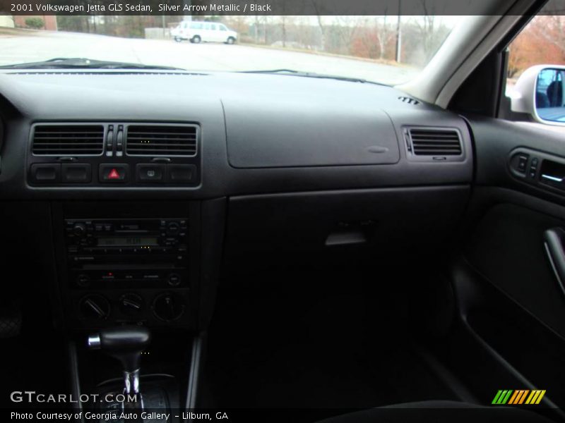 Silver Arrow Metallic / Black 2001 Volkswagen Jetta GLS Sedan