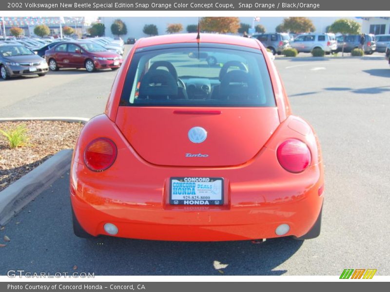 Snap Orange / Black/Orange 2002 Volkswagen New Beetle Special Edition Snap Orange Color Concept Coupe