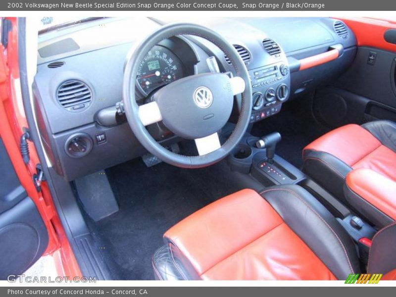 Snap Orange / Black/Orange 2002 Volkswagen New Beetle Special Edition Snap Orange Color Concept Coupe