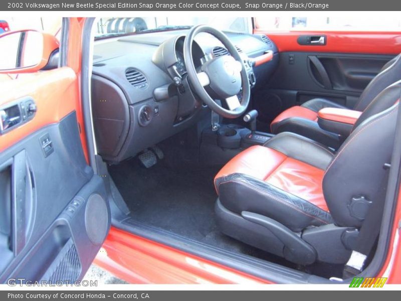 Snap Orange / Black/Orange 2002 Volkswagen New Beetle Special Edition Snap Orange Color Concept Coupe