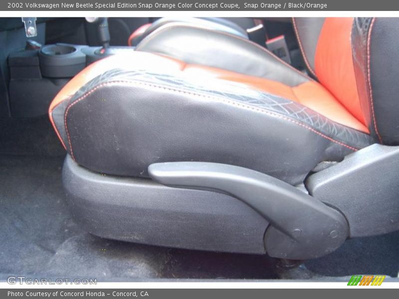 Snap Orange / Black/Orange 2002 Volkswagen New Beetle Special Edition Snap Orange Color Concept Coupe