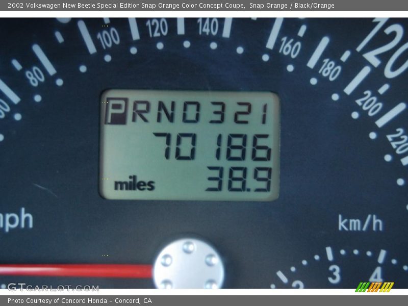 Snap Orange / Black/Orange 2002 Volkswagen New Beetle Special Edition Snap Orange Color Concept Coupe