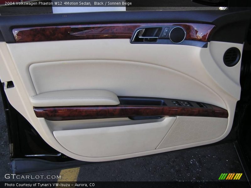 Black / Sonnen Beige 2004 Volkswagen Phaeton W12 4Motion Sedan