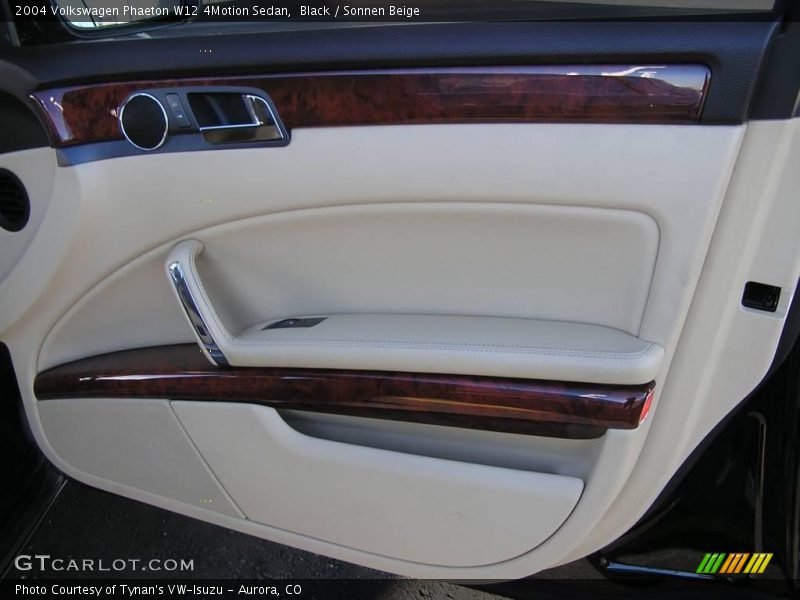 Black / Sonnen Beige 2004 Volkswagen Phaeton W12 4Motion Sedan