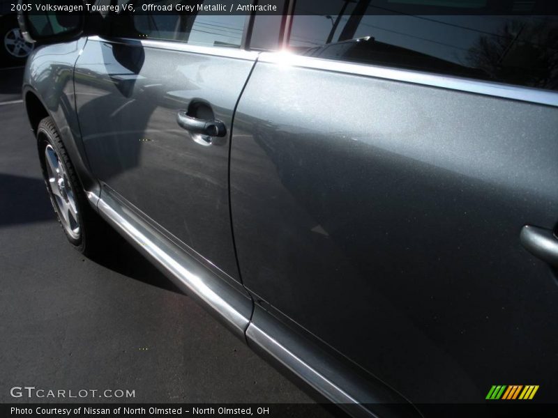 Offroad Grey Metallic / Anthracite 2005 Volkswagen Touareg V6