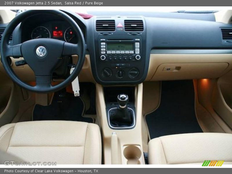 Salsa Red / Pure Beige 2007 Volkswagen Jetta 2.5 Sedan