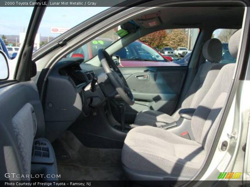 Lunar Mist Metallic / Gray 2000 Toyota Camry LE