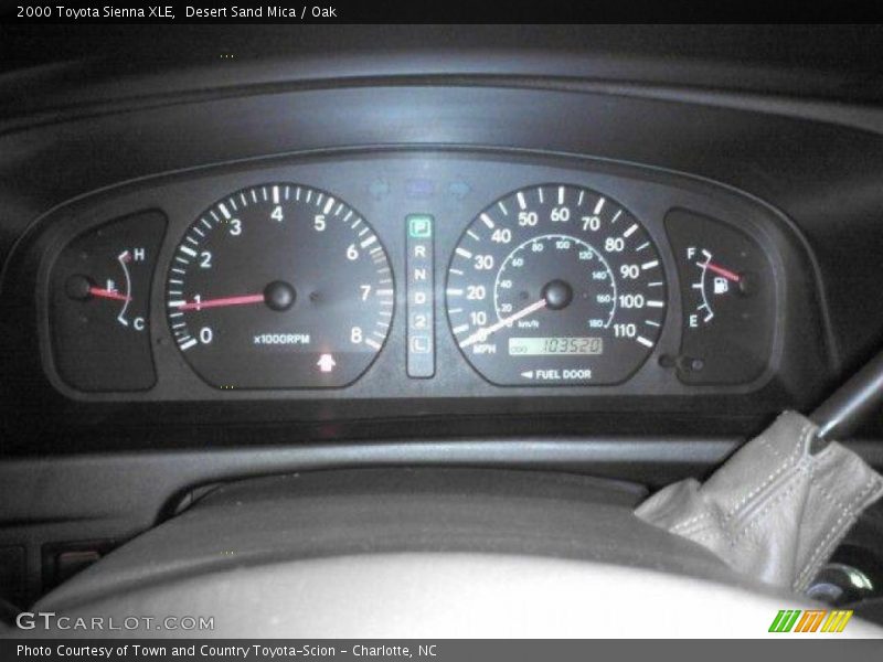 Desert Sand Mica / Oak 2000 Toyota Sienna XLE