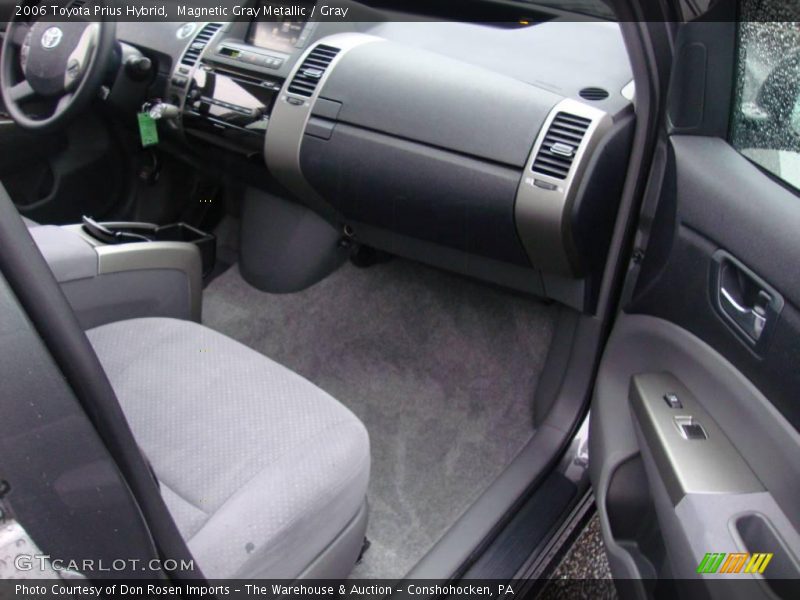 Magnetic Gray Metallic / Gray 2006 Toyota Prius Hybrid