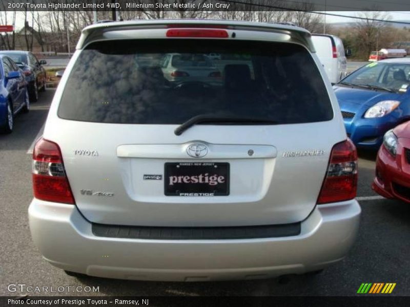 Millenium Silver Metallic / Ash Gray 2007 Toyota Highlander Limited 4WD