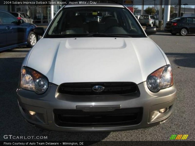 Aspen White / Gray 2004 Subaru Impreza Outback Sport Wagon