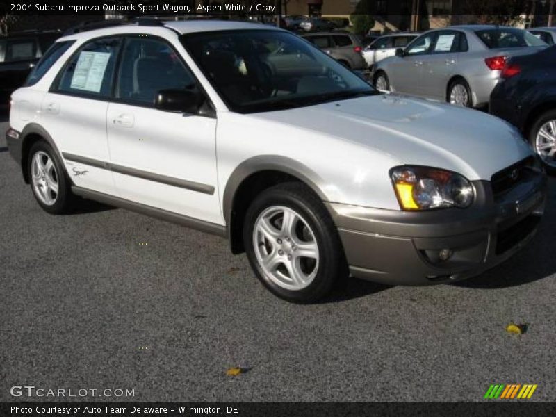 Aspen White / Gray 2004 Subaru Impreza Outback Sport Wagon