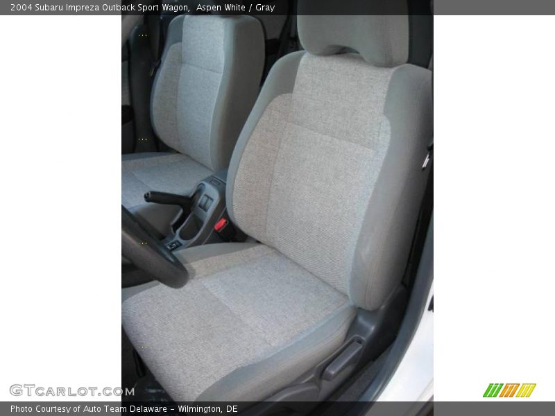 Aspen White / Gray 2004 Subaru Impreza Outback Sport Wagon