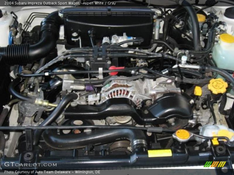 Aspen White / Gray 2004 Subaru Impreza Outback Sport Wagon